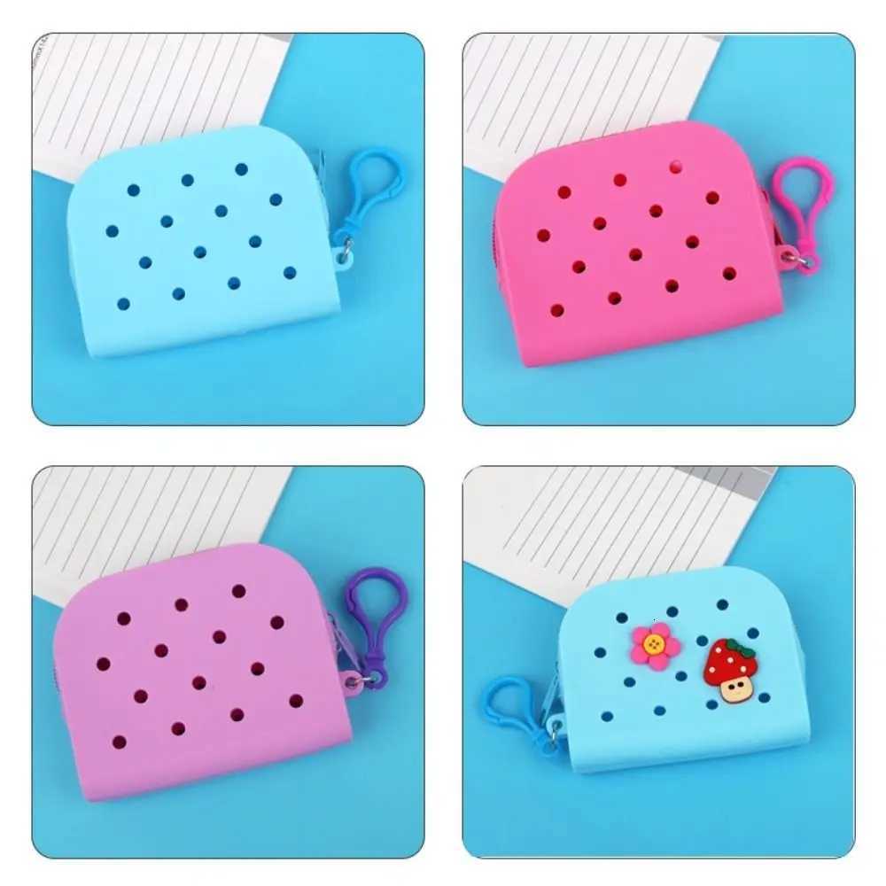 New Summer Bag Coin Purse Holes Coin Purse Silicone Mini Card Holder Zipper Money Bag Cute Storage Bag G250802