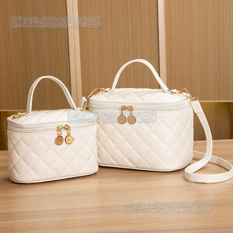2025 New Fashion Square Quilted Makeup Bag Large and Small Handheld Makeup Organizer H250804