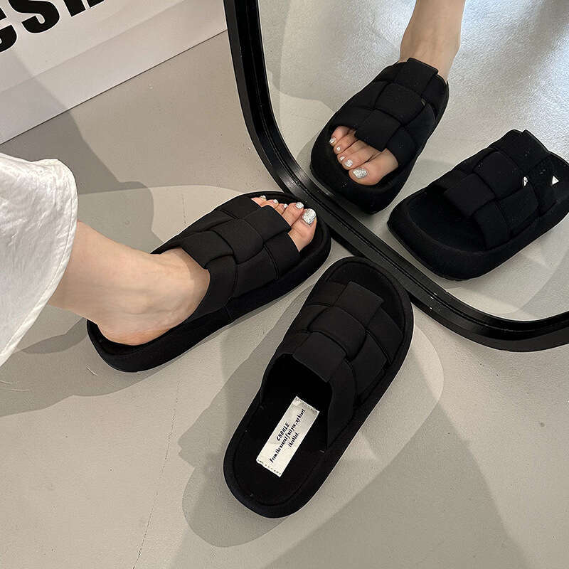 2025 New Women's Summer Outdoor Wear Thick Sole Height-Increasing Casual Beach Slide designer shoes Sandals with Skirt