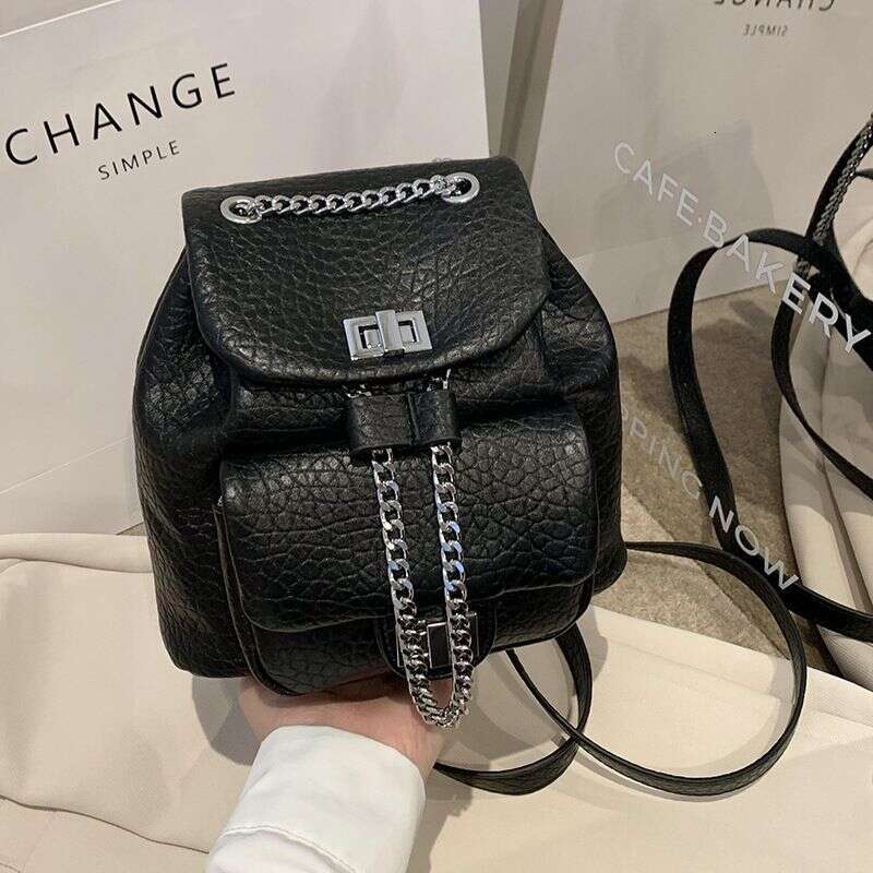 Small New Chain Women's Premium Sense Versatile School Bag Bucket Backpack For Travel