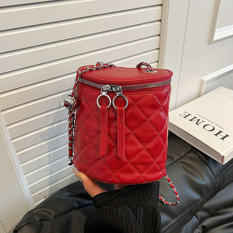 Fashion Quilted Embroidery Small for Women New Spring Summer Versatile Stylish bags Chain Shoulder designer Crossbody Cylinder Bag