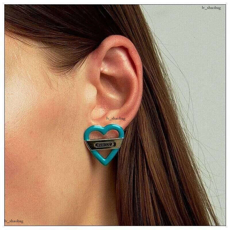 DHcollections Valentine's Day City Heart for Women Niche Design High-end New Trendy Stud Earrings Qixi Gift