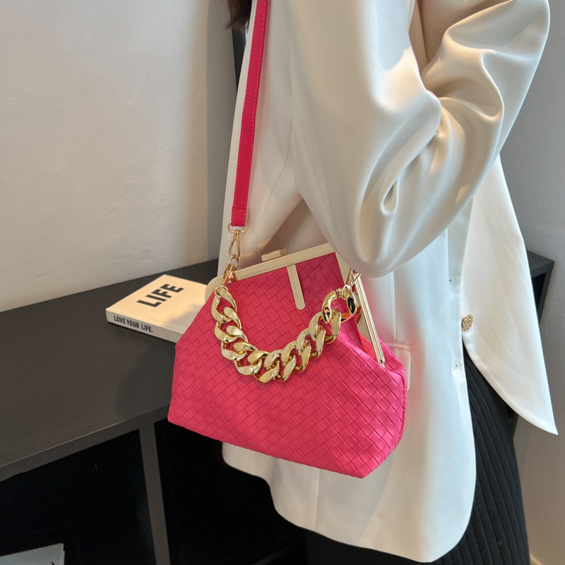 Luxury Brand Designer Bag Women's Bag Free Shipping New Fashion Pleated Metal Clip Chain Small Square Bag Versatile Shoulder Crossbody Bag Trendy