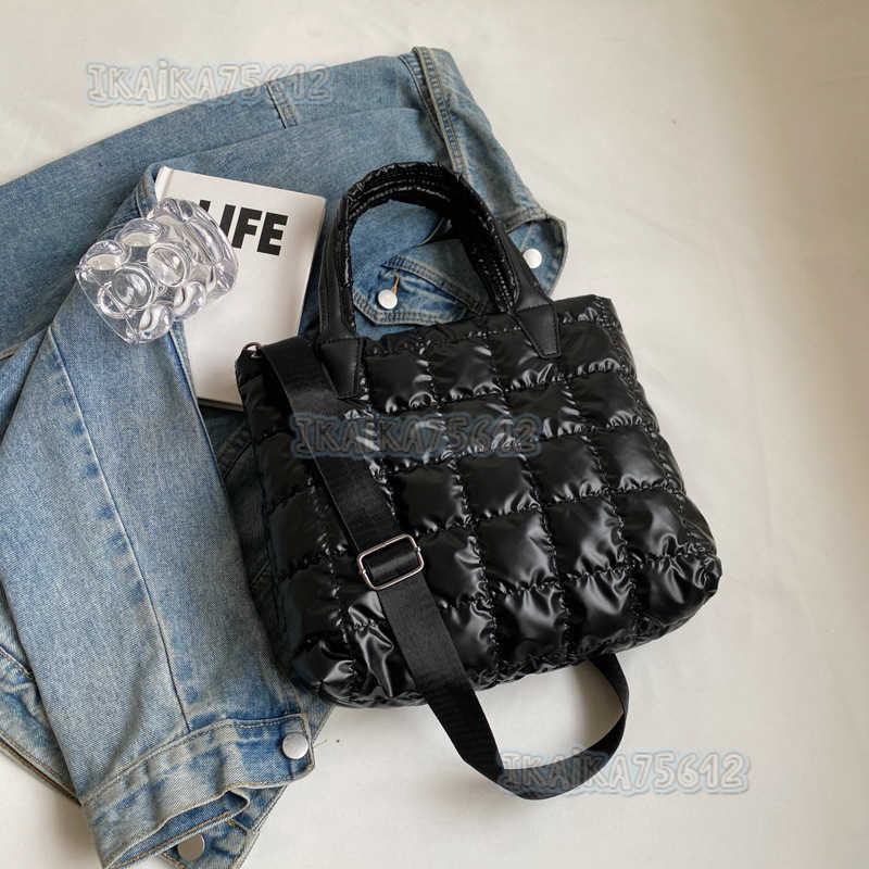 2025 Spring New Large Capacity Handbag Womens Fashion Solid Color Quilted Tote Bag Womens Single Shoulder Crossbody Bag H250804