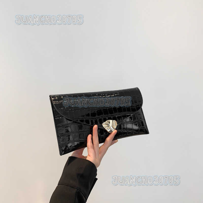 Textured Clutch Bag for Women Summer 2025 New Simple Small Square Bag Casual Bag Casual Personality Handheld Envelope Bag H250804