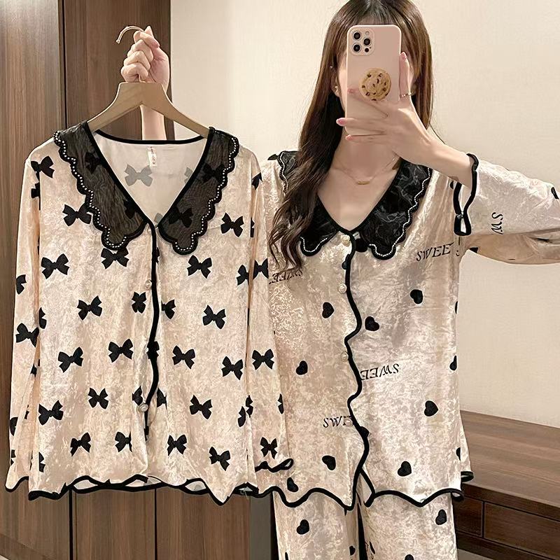 Chic Textured Interior Decoration Fabric Featuring Delicate Flowers