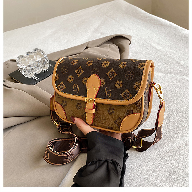 High-end women's bag women's autumn new European and American retro underarm bag temperament versatile one-shoulder crossbody bag