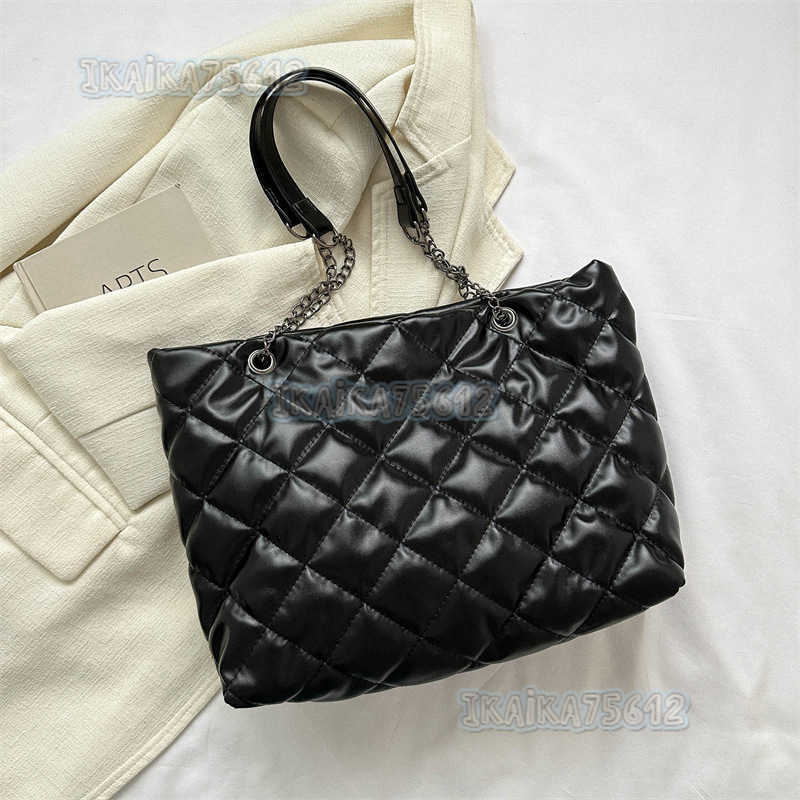 Fashion Casual Large Capacity Single Shoulder Womens Bag 2025 Autumn New Simple Trendy Handbag Simple Tote Large Bag H250804