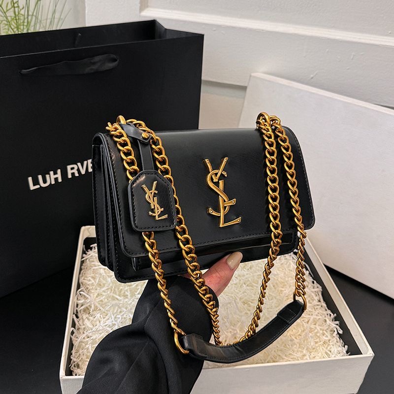 Designer Single shoulder Bags Fashionable Classic Luxury Bags Handbags Crossbody Bags Leather and Mini Bags Fashion Bags Letter Bags Plain tote bags l
