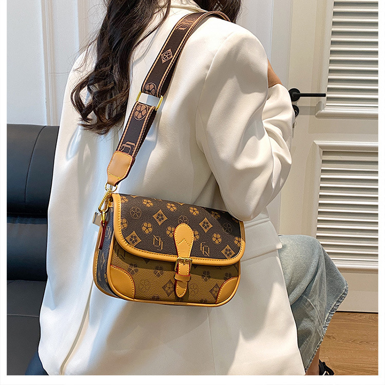High-end women's bag women's autumn new European and American retro underarm bag temperament versatile one-shoulder crossbody bag2025