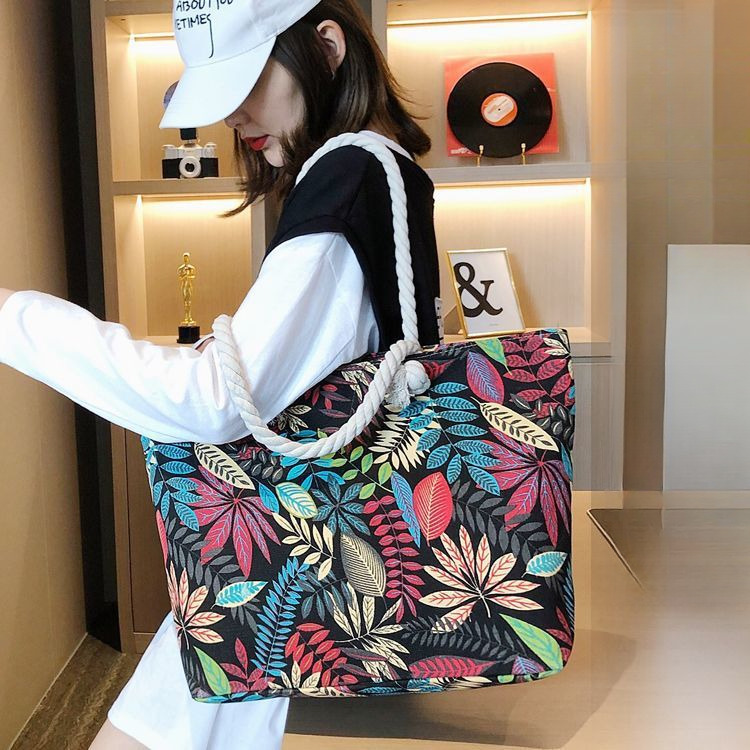 Free Shipping Designer Luxury New Canvas Bag Women's Shoulder Handbag Simple Versatile Large Capacity Jute Shopping Bag Beach Bag Casual Bag