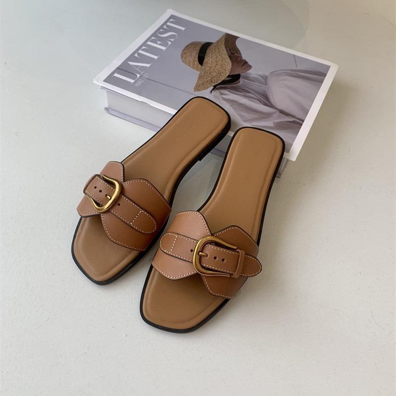 2025 New Metal Buckle One-strap Luxury Designer Sandals Women's Summer Outdoor Flat Fashion Sandals Square Toe Soft Sole Women's Slippers