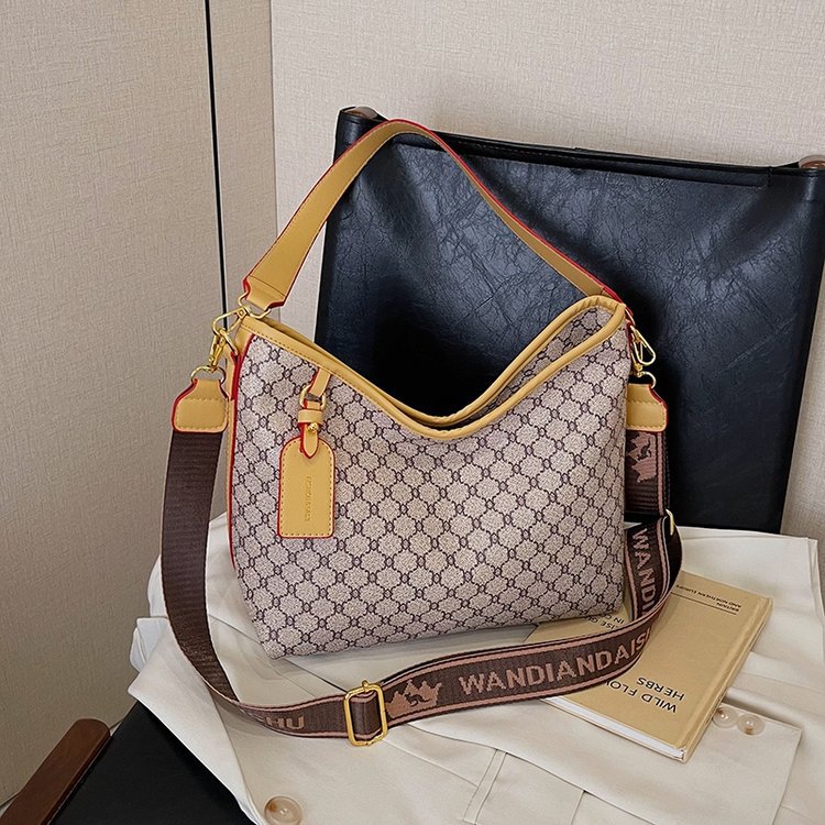 free shipping designer bags Luxury Bags Retro monogram trendy casual women's single-shoulder bag with exquisite patterns