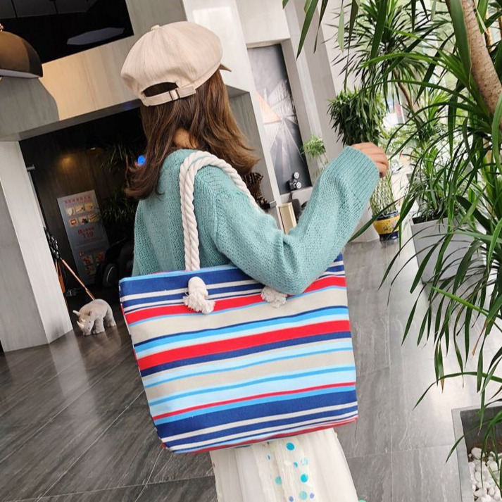 Free Shipping Designer Luxury New Canvas Bag Women's Shoulder Handbag Simple Versatile Large Capacity Jute Shopping Bag Beach Bag Casual Bag