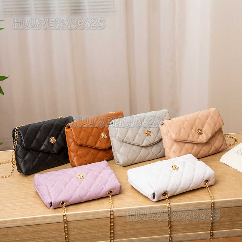 Fashion Quilted Womens Bag 2025 Summer Small Square Bag Single Shoulder Crossbody Bag Simple Flower Phone Bag Chain Bag H250804