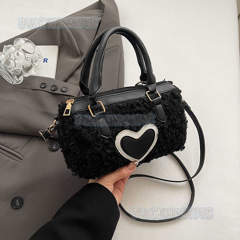2025 Autumn Winter New Womens Handbag Trendy Small Niche Design Cylinder Bag Fashion Womens Bag Simple Shoulder Bag H250804