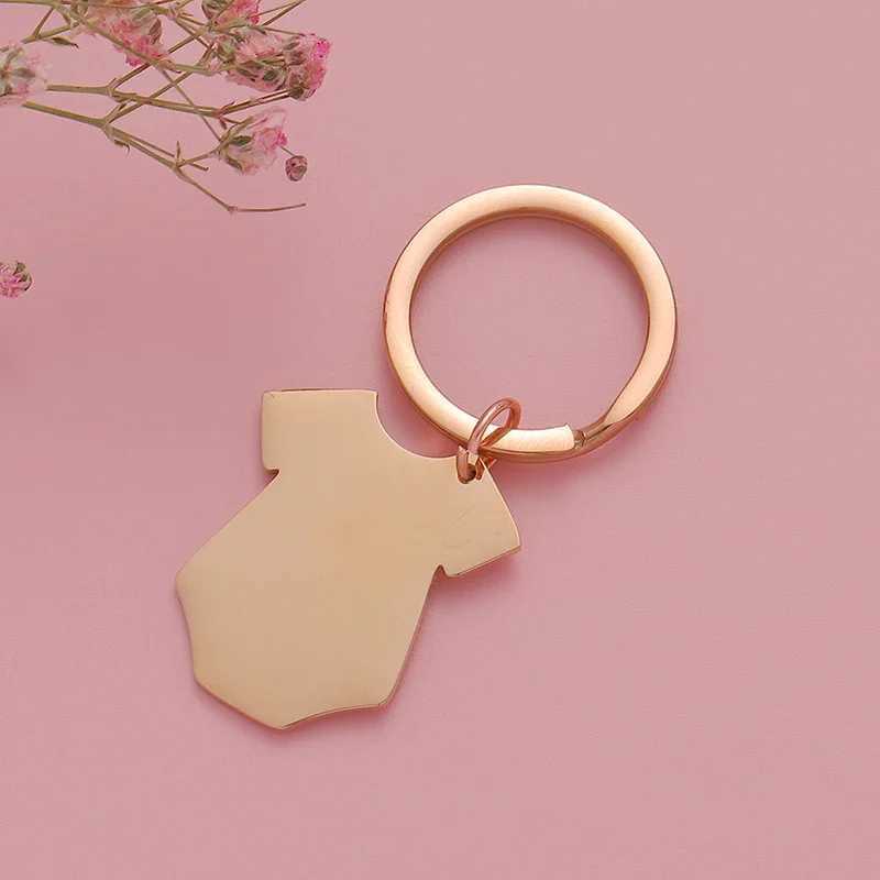 10Pcs Stainless Steel T-shirt Keychain for Boys Backpack Car Key Chains Pendant Valentines Day Gift Wholesale New Chains Jewelry G250802
