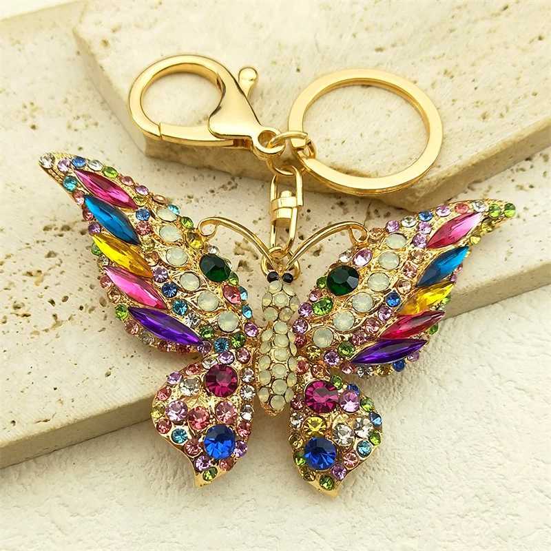 Colorful Rhinestone Butterfly Keychain Pendant Gold Color Metal Animal Insect Keyring for Women Girl Jewelry Gift Keychains G250802