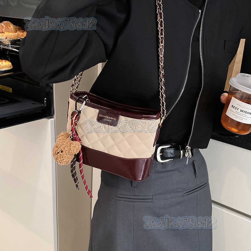 Small Bag Womens Bag 2025 New Niche Design Personality Trendy Stylish Simple Fashion Spring Single Shoulder Crossbody Bag H250804