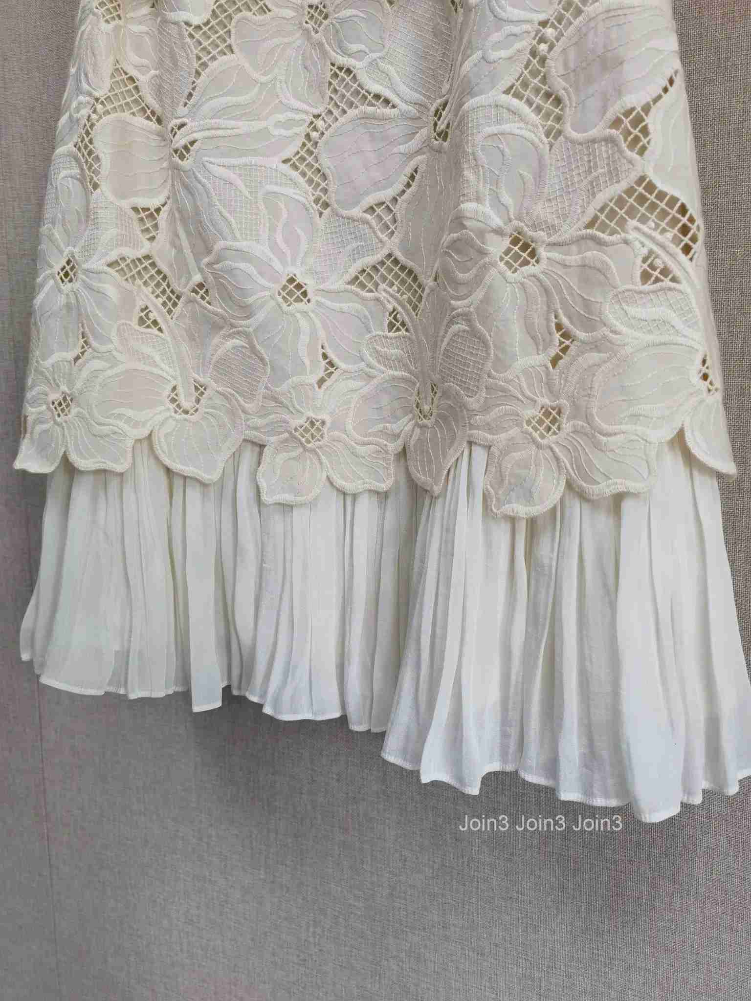 Womens French Pleated Dress Summer New Embroidery Flower Hollow Backless Ladies Round Neck Sleeveless Patchwork Short Robe