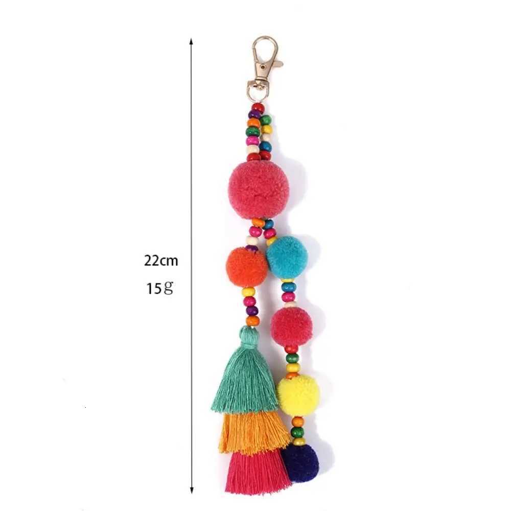 Boho Style Hair Ball Tassel Keychain Summer Beach Shell Keychain Colorful Pompom Keyring for Women Bag Hanging Pendants G250802