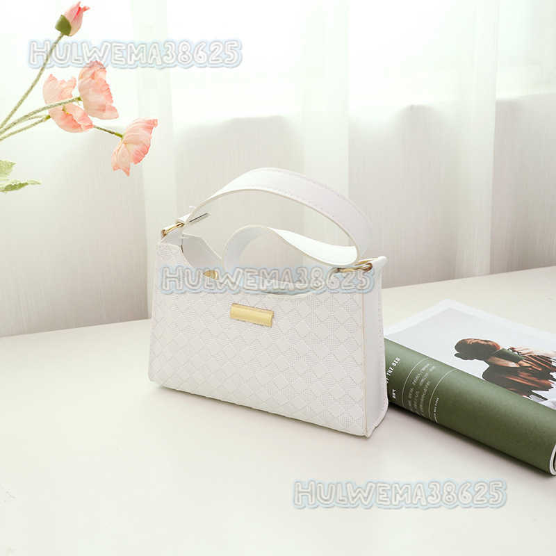 Womens Bag 2025 Spring Summer New Trendy Fashion Plaid Gold Label Underarm Bag Shoulder Bag H250804