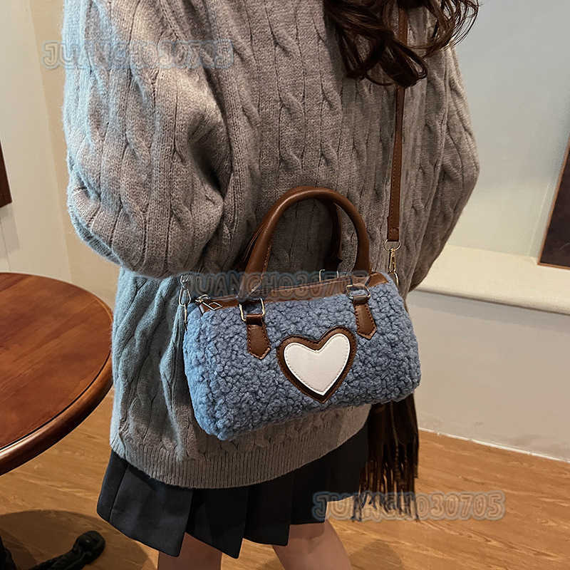 2025 Autumn Winter New Womens Handbag Trendy Small Niche Design Cylinder Bag Fashion Womens Bag Simple Shoulder Bag H250804