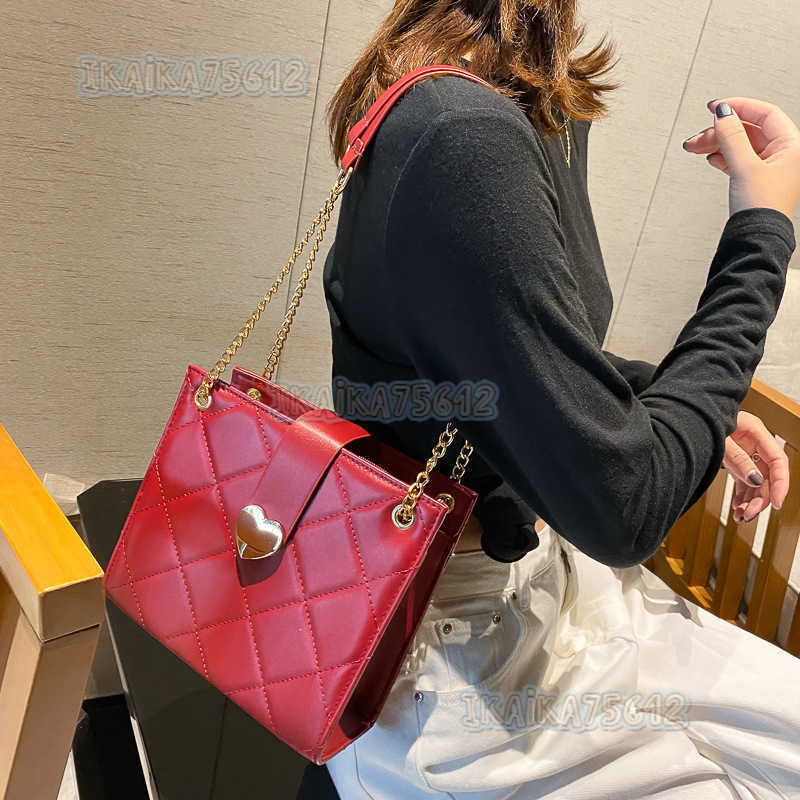 Celebrity Womens Bag 2025 Summer New Trendy Versatile Textured Crossbody Small Bag Fashionable Shoulder Bag H250804