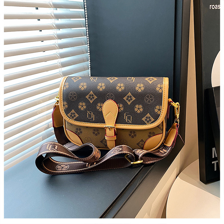 High-end women's bag women's autumn new European and American retro underarm bag temperament versatile one-shoulder crossbody bag