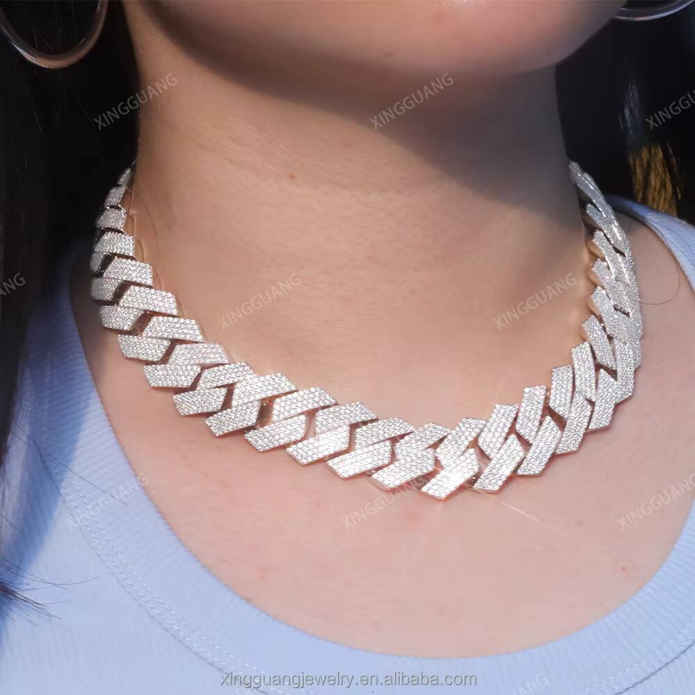 Handmade Big Chain 15mm 20mm 4rows Hip Hop Jewelry Cuban Chain 925 Sterling Silver with Round Brilliant Cut Moissanite Necklace