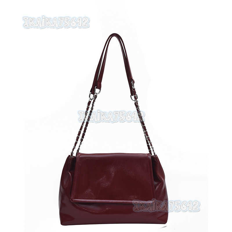 2025 New Fashion Chain Shoulder Bag for Women Niche Design Simple and Stylish Underarm Small Square Bag H250804
