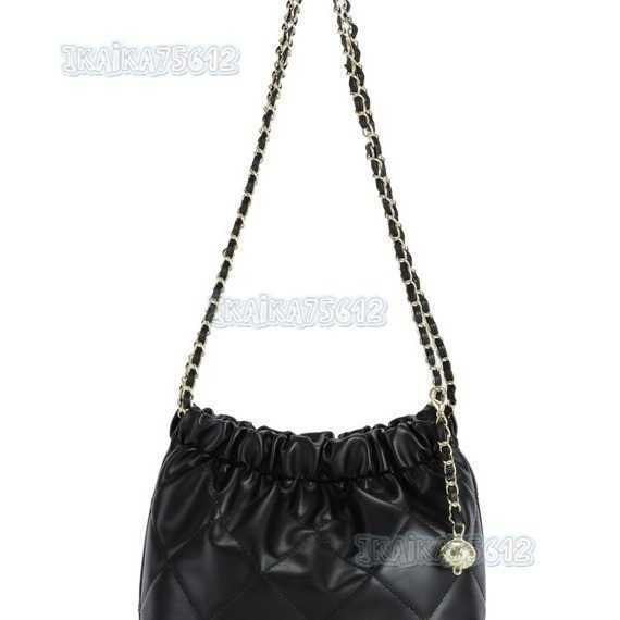 Womens Bag 2025 Summer New Small Style Fashion Casual Quilted Shoulder Bag Commuter Chain Crossbody Bag H250804