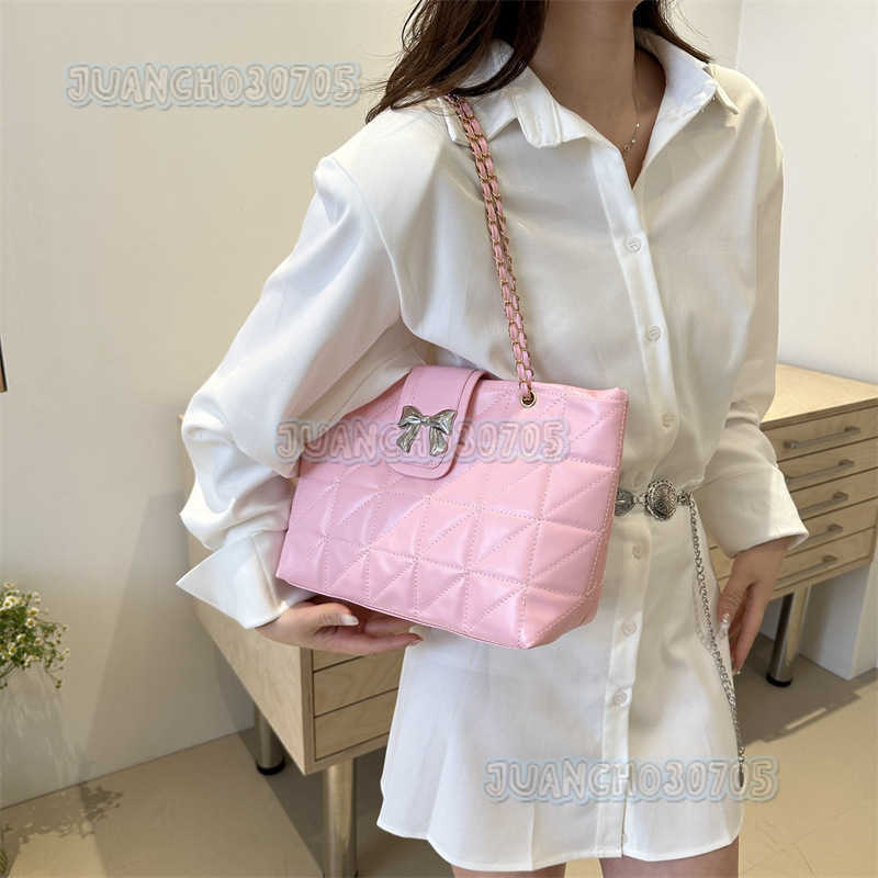 Underarm Bag for Women 2025 New Trendy Fashion Beautiful Unique Personality Simple Chain Bag Niche Commuter Shoulder Bag H250804