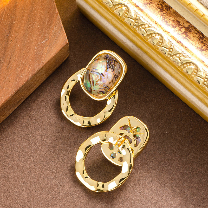 Elegant Fashionable Style Natural Abalone Shell Earrings for Women, Niche Temperament, High-end Sier Needle Ear Jewelry
