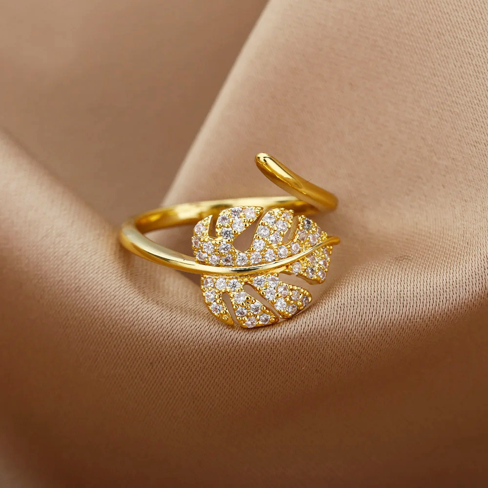 Free Shipping 2025 New Designer Jewelry 18K Gold Plated Full Diamond Titanium Steel Non-fading Open Ring Women Zircon Leaf Ring Women High-end Feel