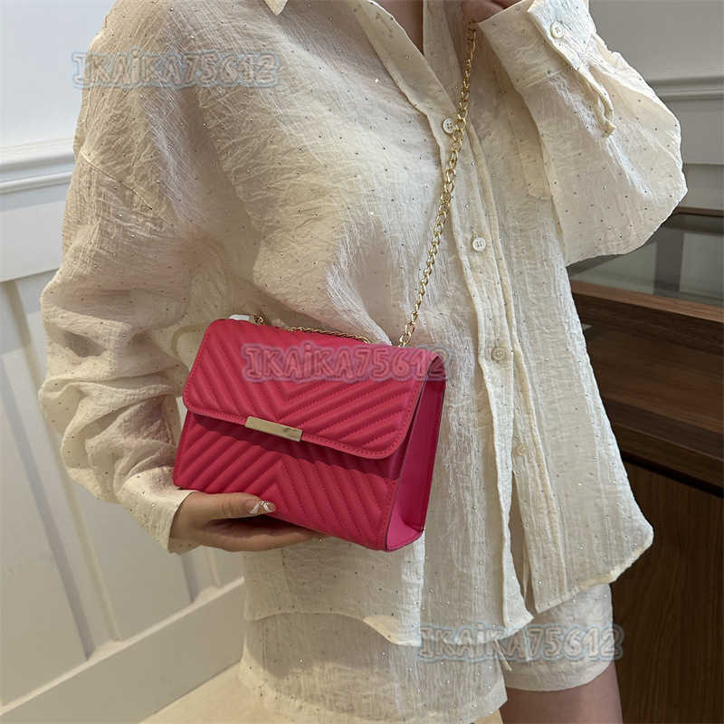 2025 New Personalized Niche Design Casual Solid Color Simple Small Bag Women Chain Shoulder Crossbody Small Square Bag H250804