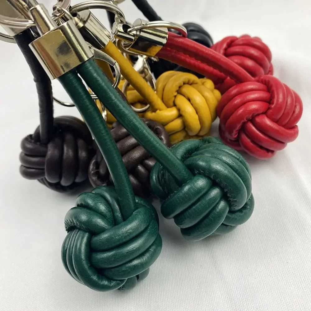 Hand Woven Rope Monkey Fist Pendant With Hanging Buckle Solid Color Bag Hanging Decoration Fashion Bag Hanging Accessory Gift G250802