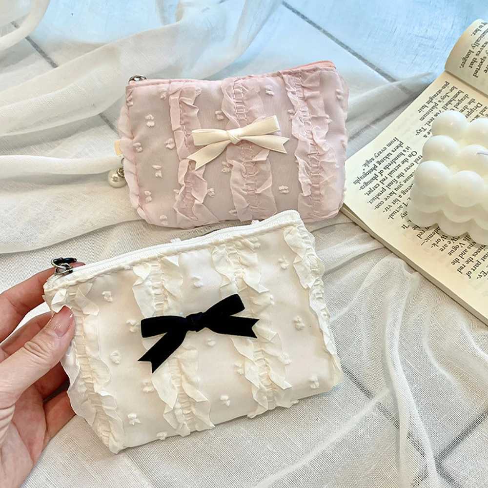 Cute Lace Bow Coin Purse Portable Cosmetic Storage Bag Womens Wallet Key Makeup Lipstick Pouch Headphone Organizer Clutch Bags G250802