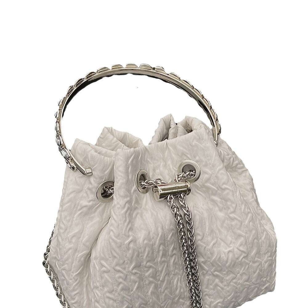 Korean Style Rhinestone Chain Handbag Fashion High-end Drawstring Bucket Sweet Niche Crossbody Bag for Women