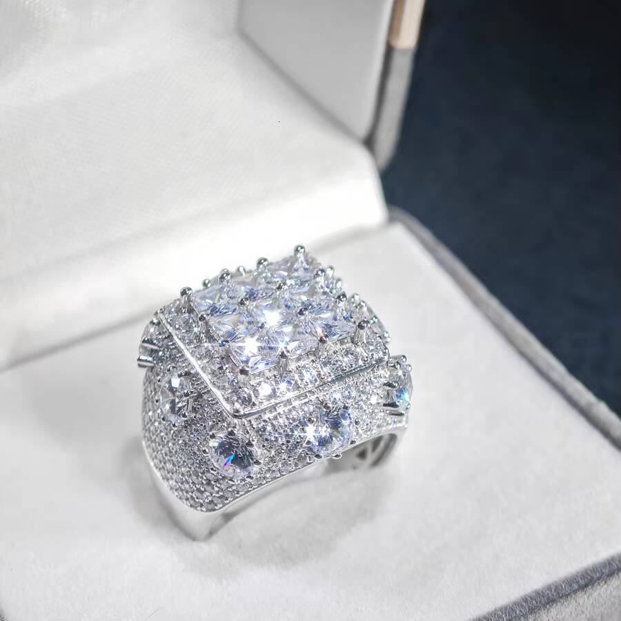 Hip Hop GRA High Quality Iced Out Bling 925 Sterling Silver Pass Diamond Tester VVS Princess Cut Moissanite Cluster Ring for Men