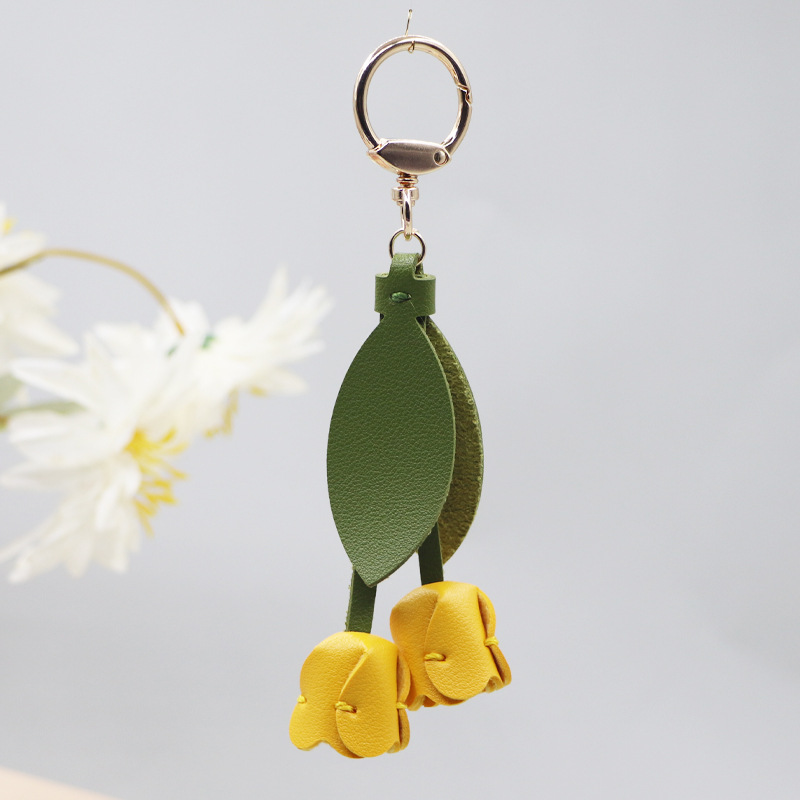 Keychains K43F Genuine Leather Floral Pendant Accessory For Fashion Accessories