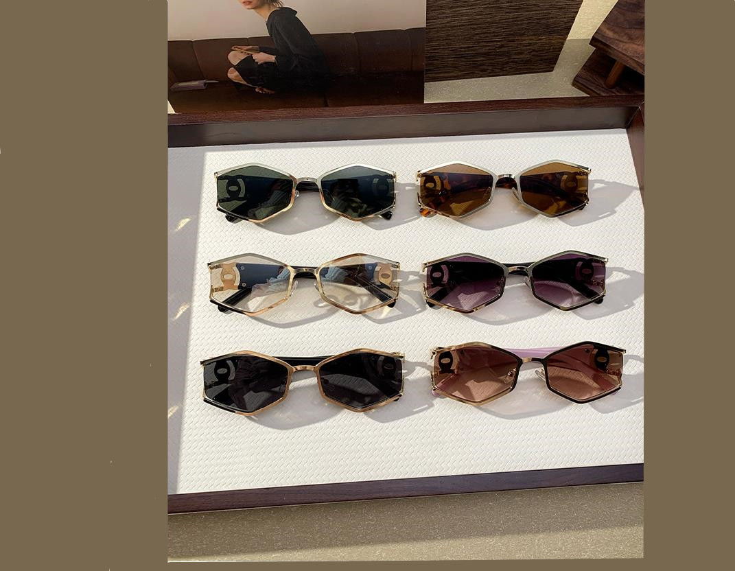 Designer Sunglasses For Women Men Fashion Sunglasses Luxury Polarized Lens Goggle Pilot PC Frame Oversized UV400 Eyewear Luxury Style Sunglasses DA659