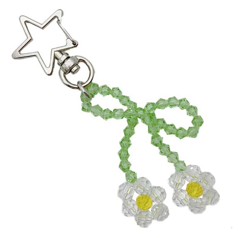 Flower Keychain Elegant Beads Holder Portable Keyrings Bag Pendant Suitable for Various Occasions G250802