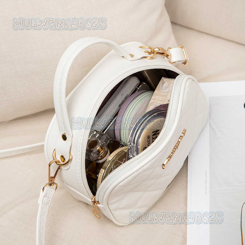 Womens Bag Quilted Handbag Wholesale 2025 Autumn Winter New Style Personalized Letter Single Shoulder Crossbody Bag H250804