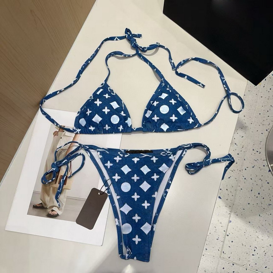 Womens Swimwear Bikinis Push-Up Bikini Sets with Small Ruffles Vintage Patterned Swimming Costume