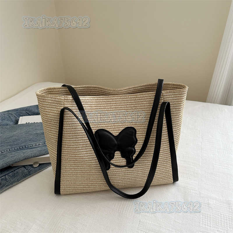 2025 New Summer Casual Aesthetic Large Capacity Simple Handbag Womens Personality Trendy Shoulder Tote Bag H250804