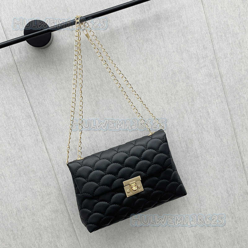 2025 New Simple and Elegant Chain Small Square Bag Shell Embroidered Shoulder Phone Bag H250804