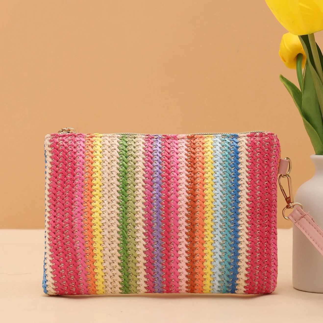 Women Summer Retro Straw Woven Bag Handbag Fashion Colorful Bohemian Woven Wristlet Bag Beach Wallet Money Bag Clutch Coin Purse G250802