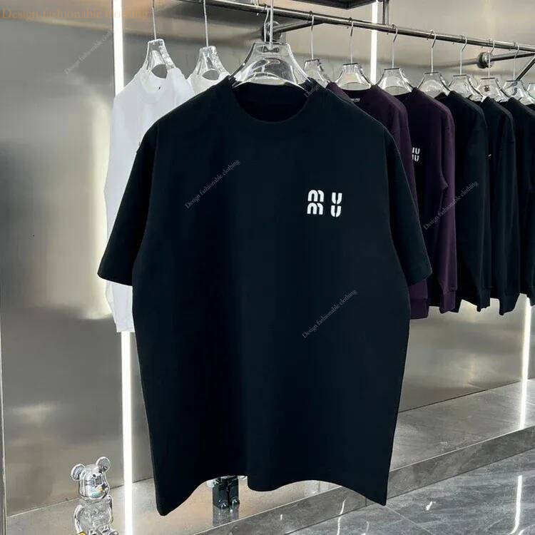 2025 New miu top Men's T Shirts Summer miulys miulys shirt Wind Short Sleeve T-shirt Pure Cotton Men And Women Chest Letter Printing Loose Fashion Brand Explosive 56e