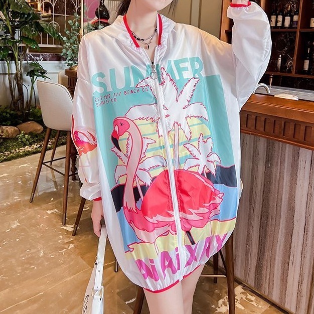 Sun Protection Shirt Internet Celebrity 2025 Womens Fashion Versatile Mid-Length Top Korean Version Cartoon Print Sun Protection Clothing Photo Jacket